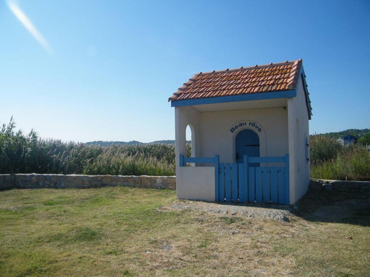 Studio sur le port, climatisation, wifi, piscine, lave-linge Gruissan Esterno foto